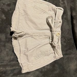 American Eagle Shorts with tie front - 00